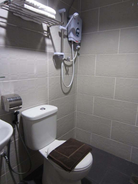 Radiant Hotel Sitiawan Room photo