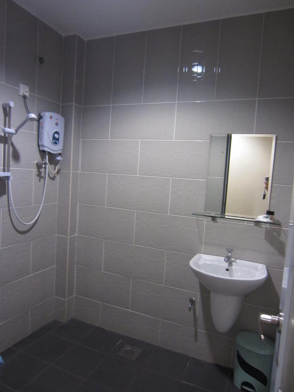 Radiant Hotel Sitiawan Room photo